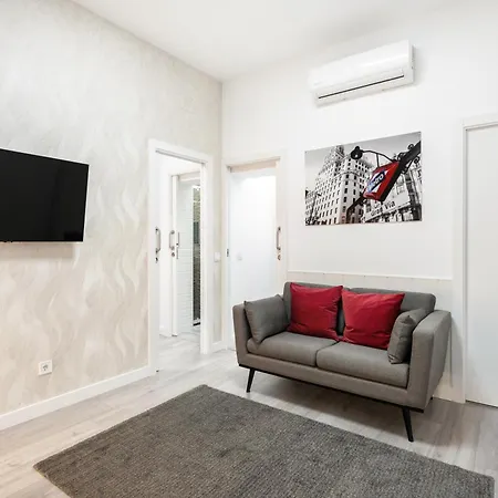 Chueca San Anton Apartment-3